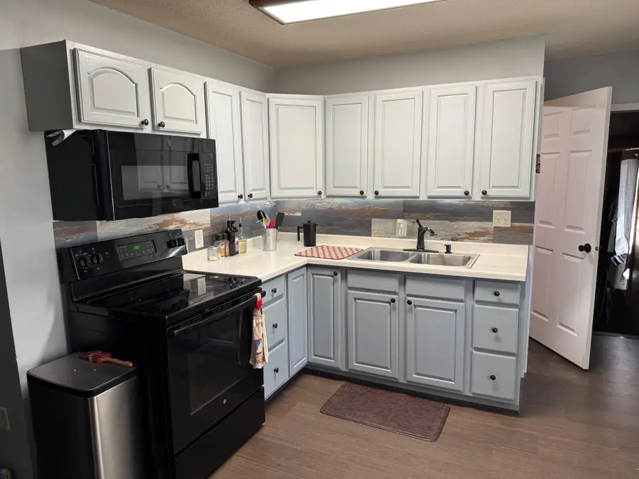 40149 181st Street, Wannaska, MN 56761 - Image #2