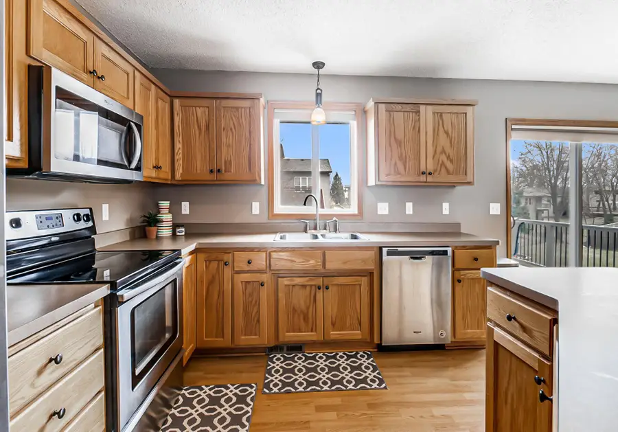 338 4th Avenue Ne, Lonsdale, MN 55046 - #2