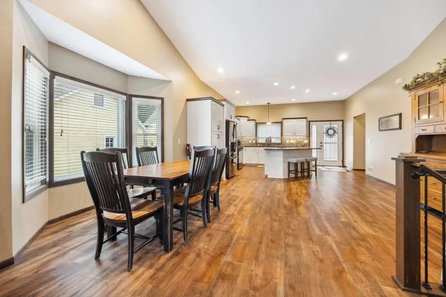 316 Lake Avenue N, Silver Lake, MN 55381 - #2