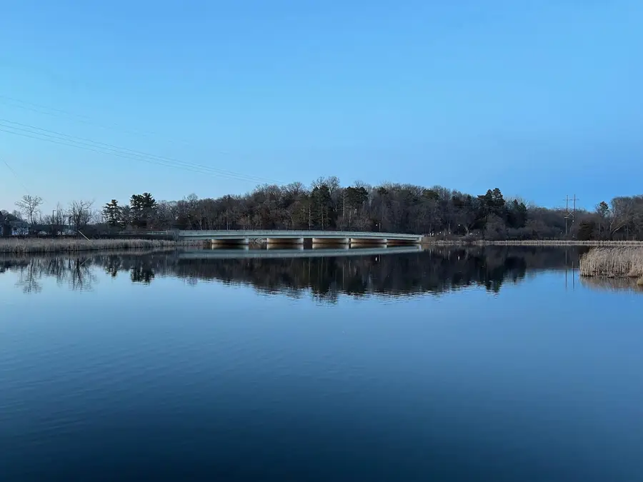 19900 Cottagewood Road, Deephaven, MN 55331 - Image #3