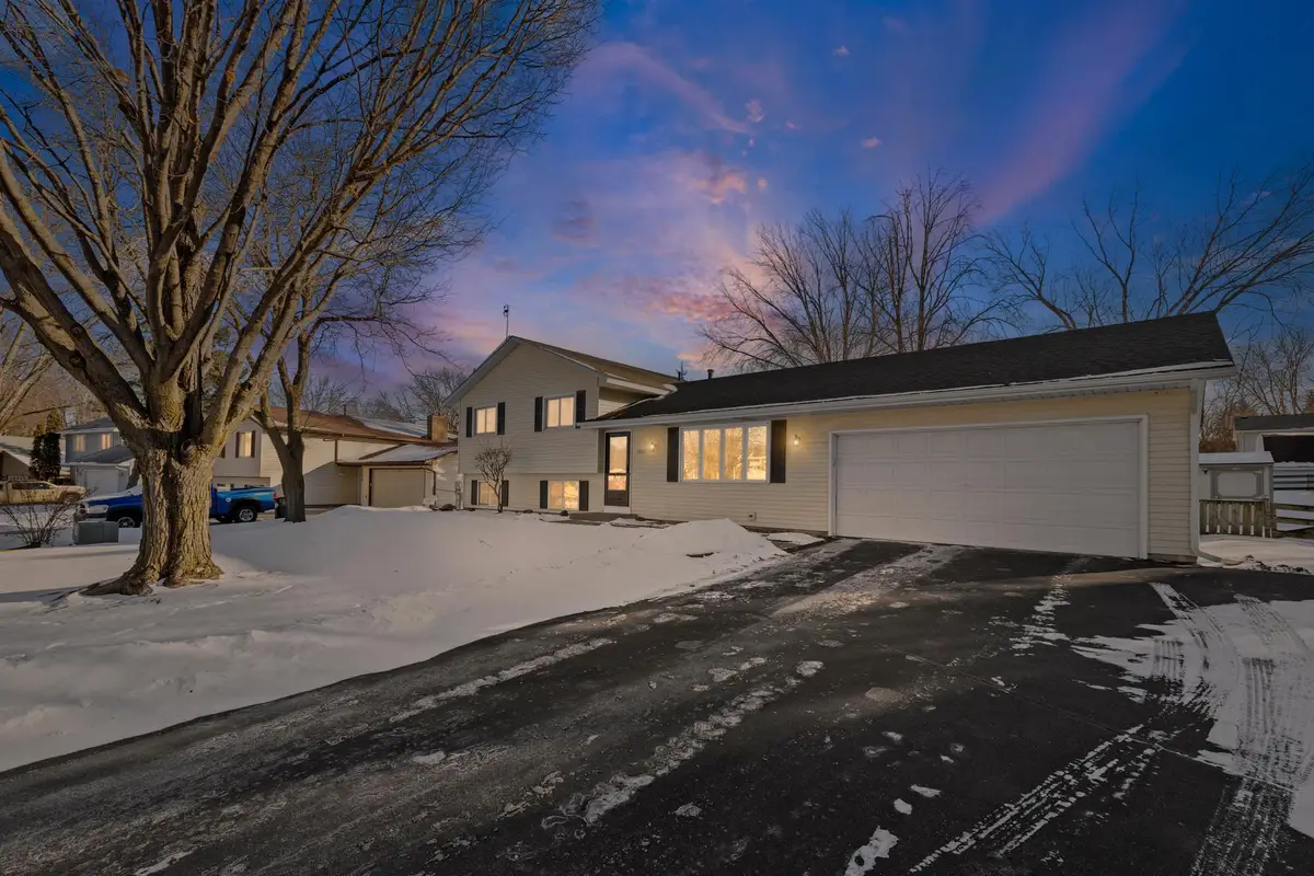 13713 James Avenue S, Burnsville, MN 55337 - Image #1