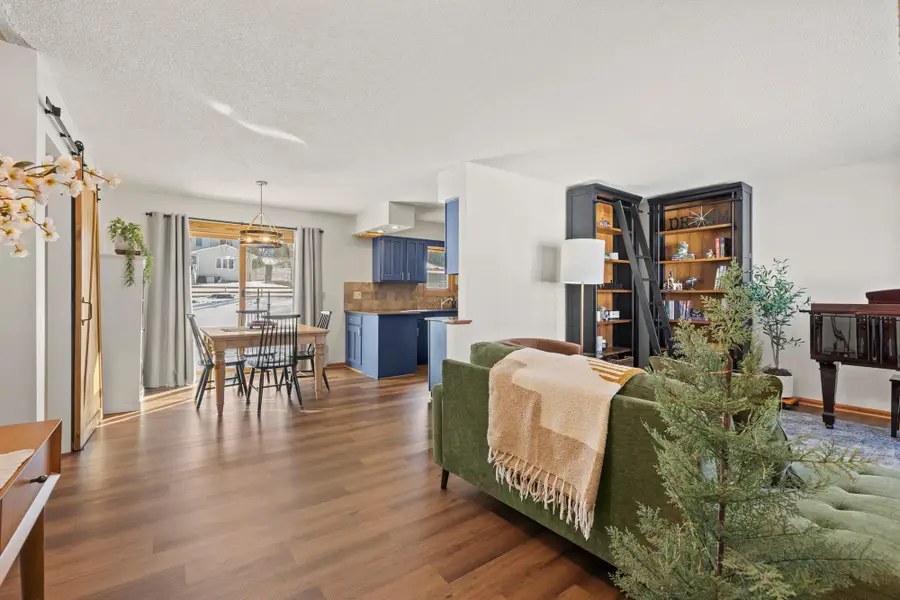 13713 James Avenue S, Burnsville, MN 55337 - Image #2