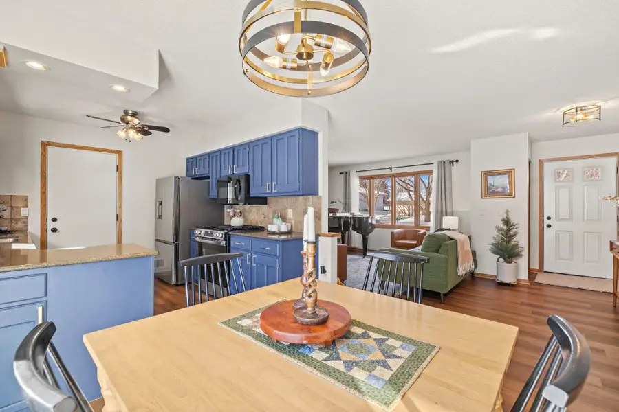 13713 James Avenue S, Burnsville, MN 55337 - Image #3