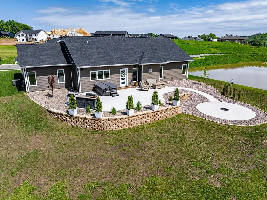 164 Heinig Way, Holmen, WI 54636 - #2