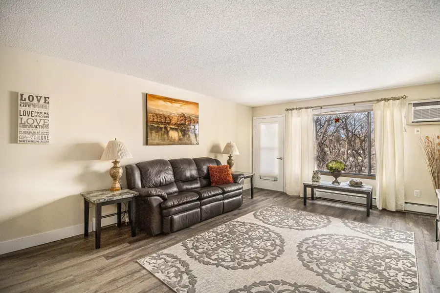 4001 Heritage Hills Drive #304, Bloomington, MN 55437 - Image #3