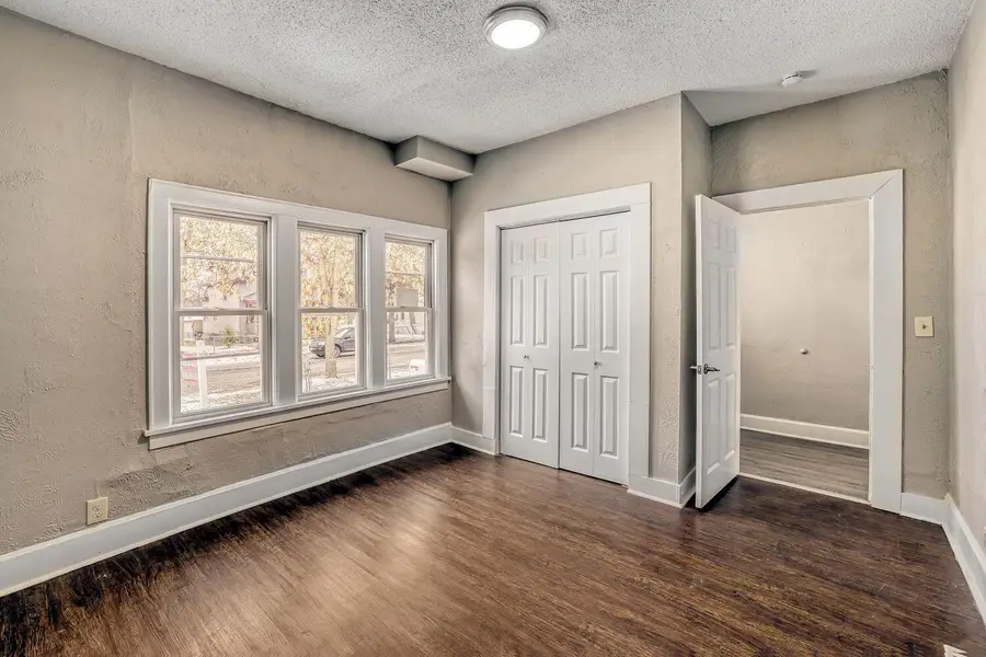 911 Sims Avenue, Saint Paul, MN 55106 - Image #2