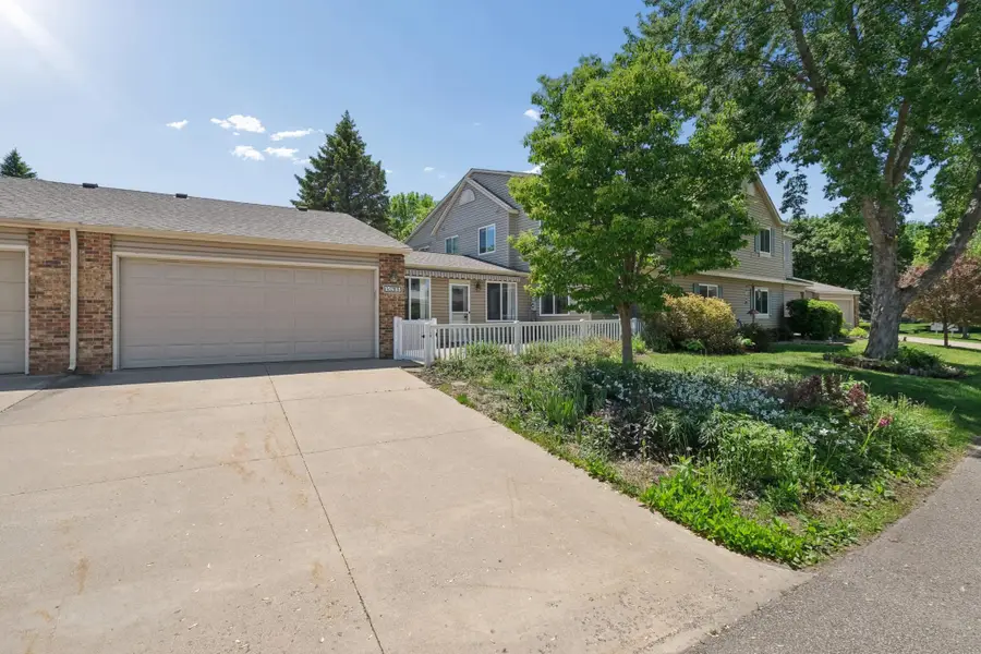 15834 Griffon Path, Apple Valley, MN 55124 - #3