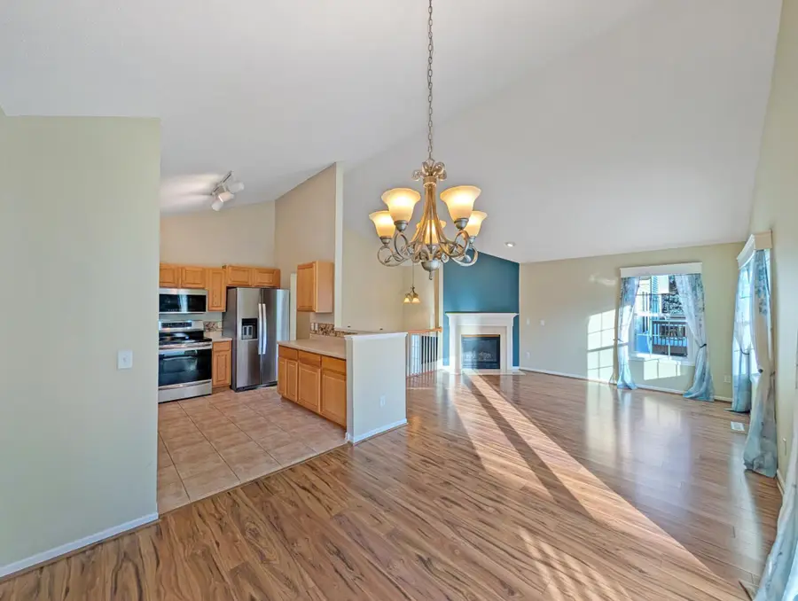 7472 Hampton Lane, Shakopee, MN 55379 - Image #2