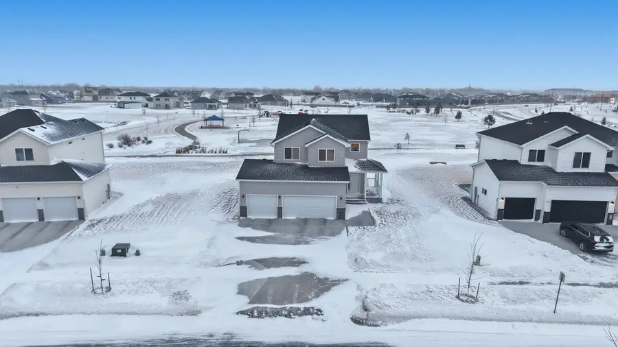 4766 34th Street S, Fargo, ND 58104 - #2