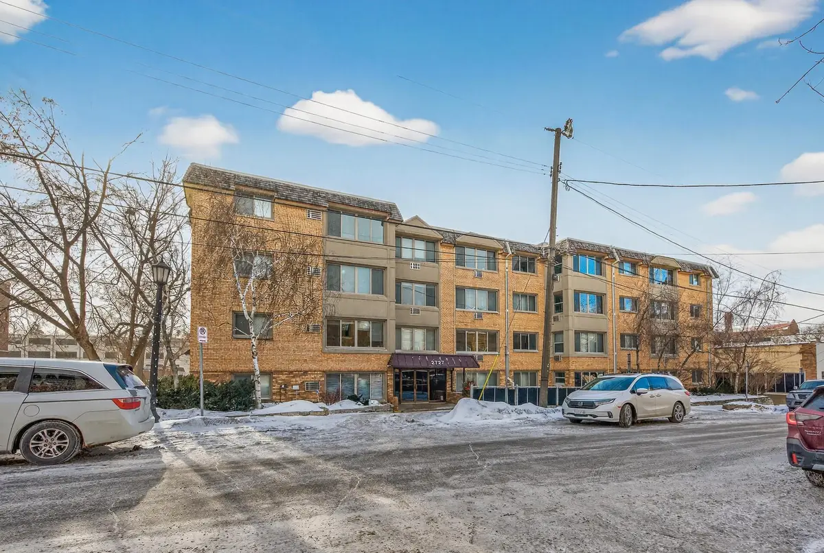 2727 W 43rd Street #201, Minneapolis, MN 55410 - Image #1