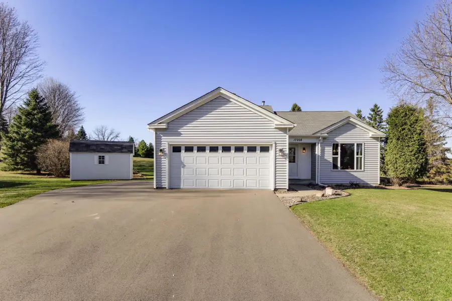 17208 Idlewood Way, Lakeville, MN 55044 - #2