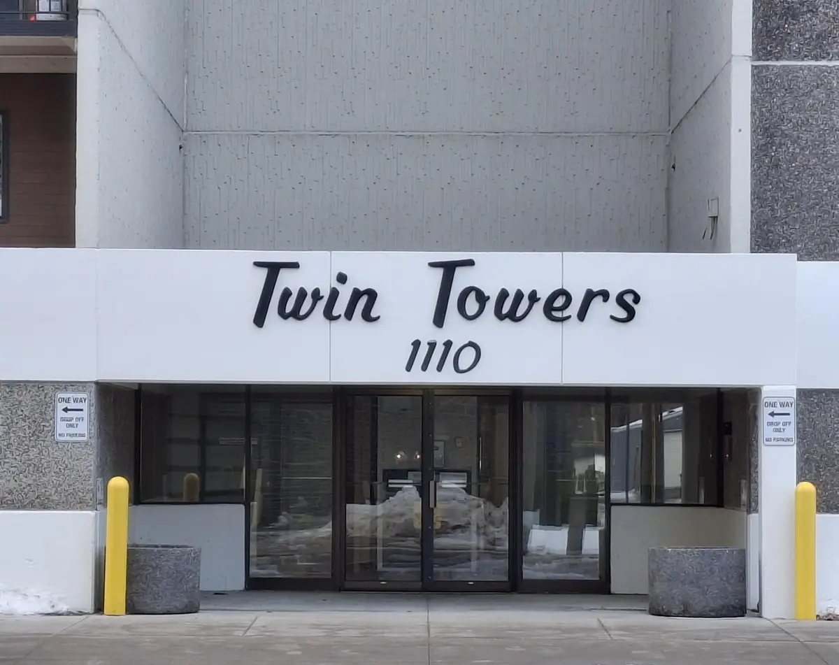 1110 3rd Avenue N #704E, Fargo, ND 58102 - #1