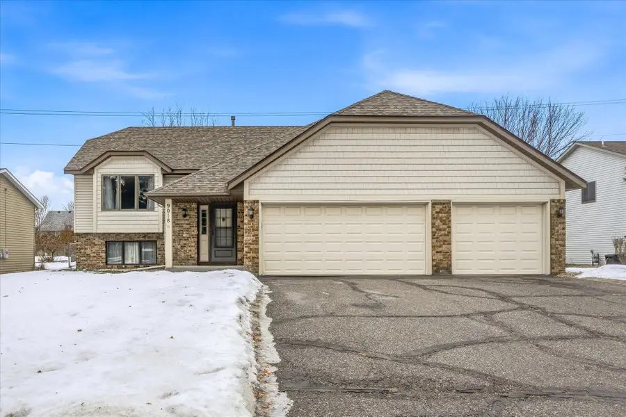9018 Jareau Avenue S, Cottage Grove, MN 55016 - #2