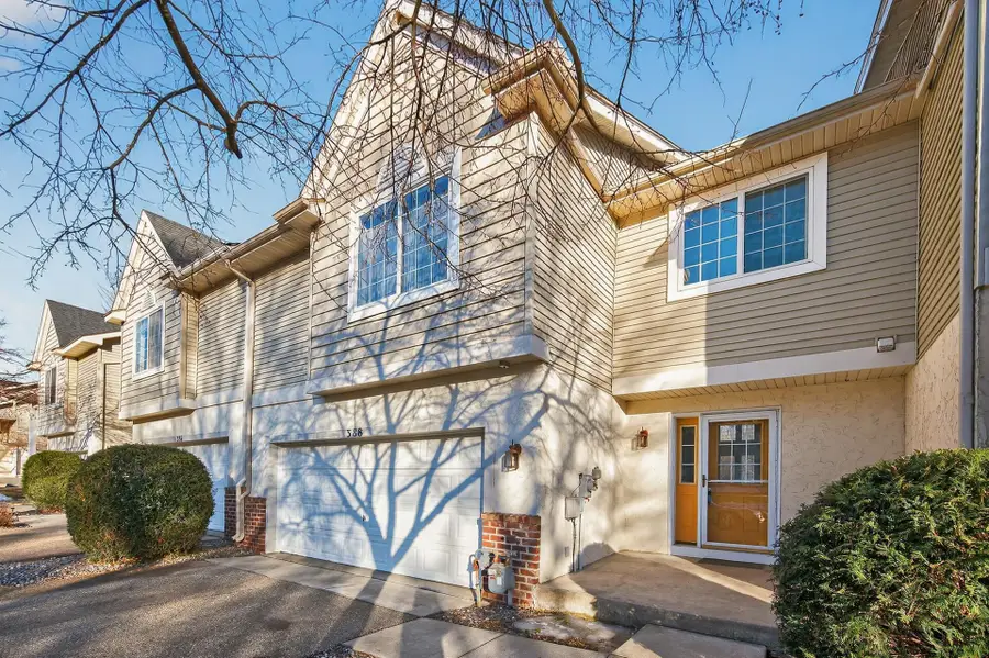 388 Brickyard Drive, Chaska, MN 55318 - #2