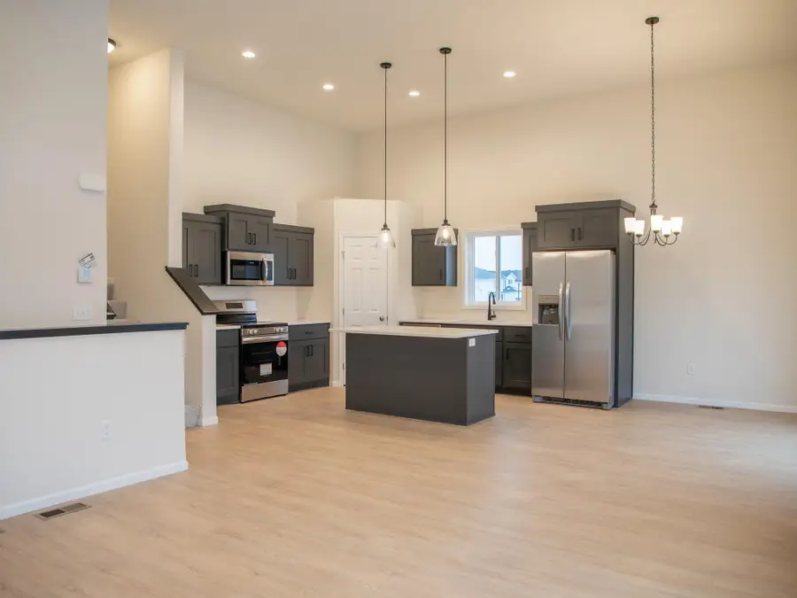 6704 Meadow View Drive S, Fargo, ND 58104 - #2