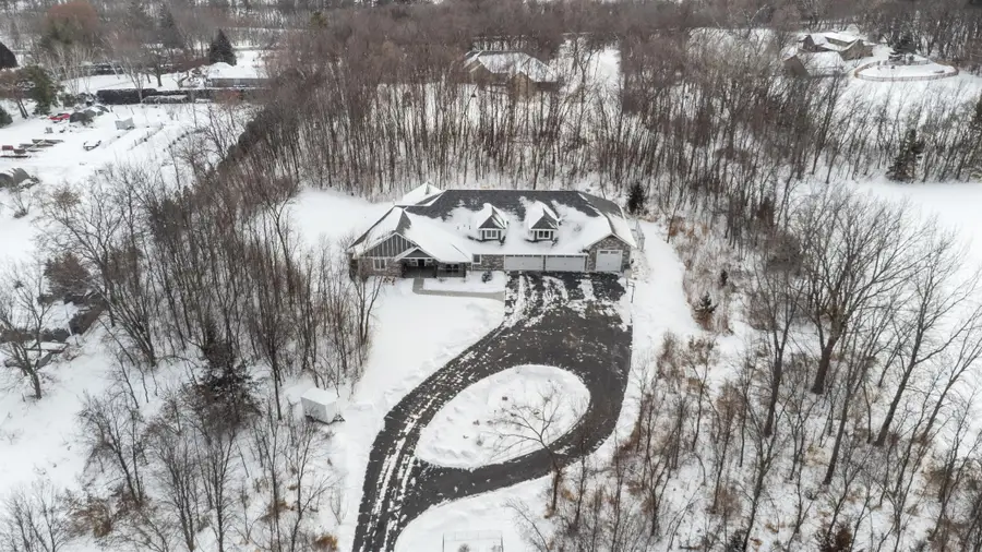 5901 Drake Drive, Maple Plain, MN 55359 - Image #2