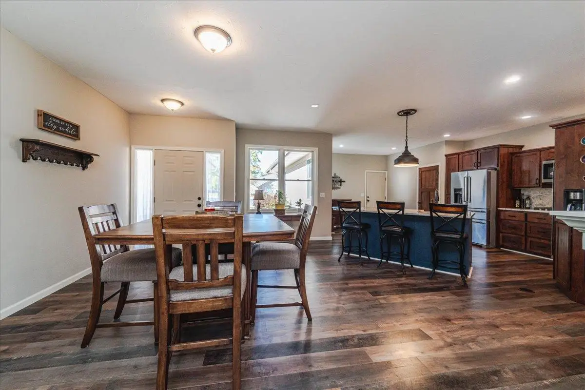 303 Fiddler Court Se, New Prague, MN 56071 - #1