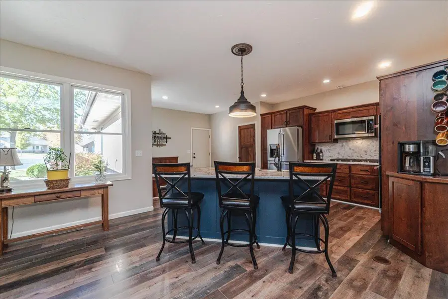 303 Fiddler Court Se, New Prague, MN 56071 - #2