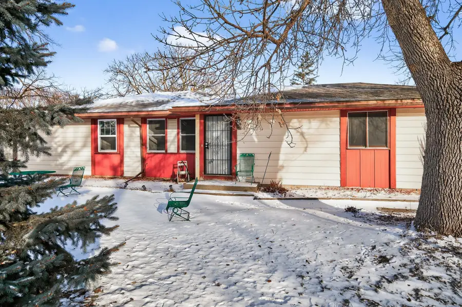 8233 Douglas Lane N, Brooklyn Park, MN 55445 - Image #3