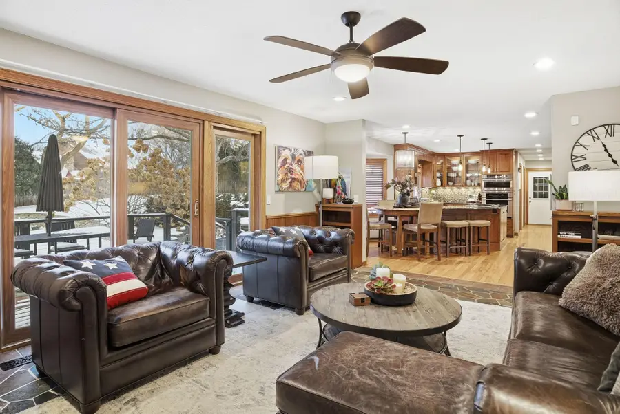 5500 River Bluff Curve, Bloomington, MN 55437 - Image #2