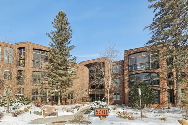 5601 Dewey Hill Road #211, Edina, MN 55439