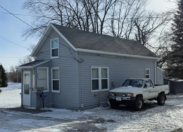 438 5th Avenue Nw, Valley City, ND 58072