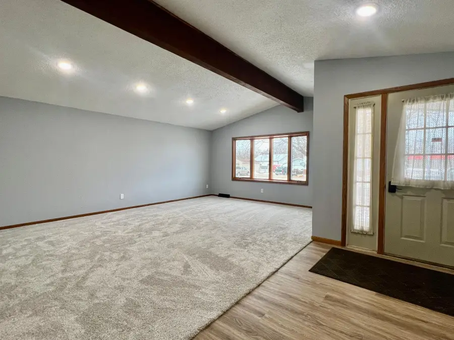 656 Chestnut Street, Big Stone City, SD 57216 - #2