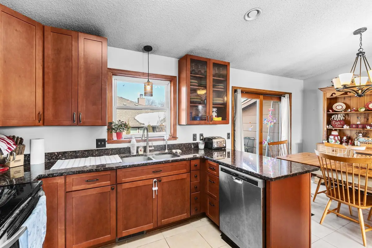 14631 Elysium Place, Apple Valley, MN 55124 - #1