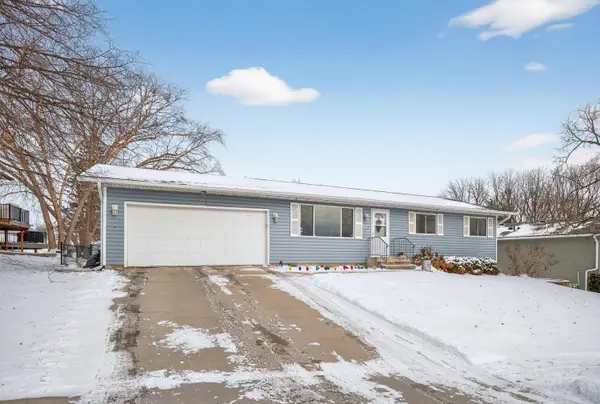 615 Meadow Run Drive Sw, Rochester, MN 55902