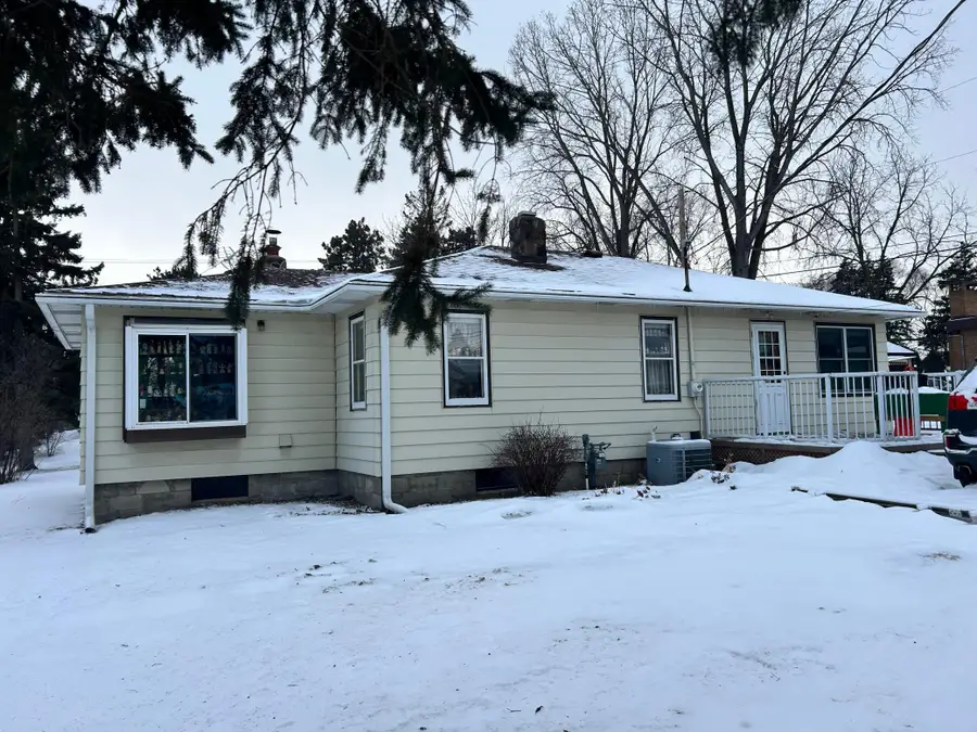 515 County Road B E, Maplewood, MN 55117 - Image #2