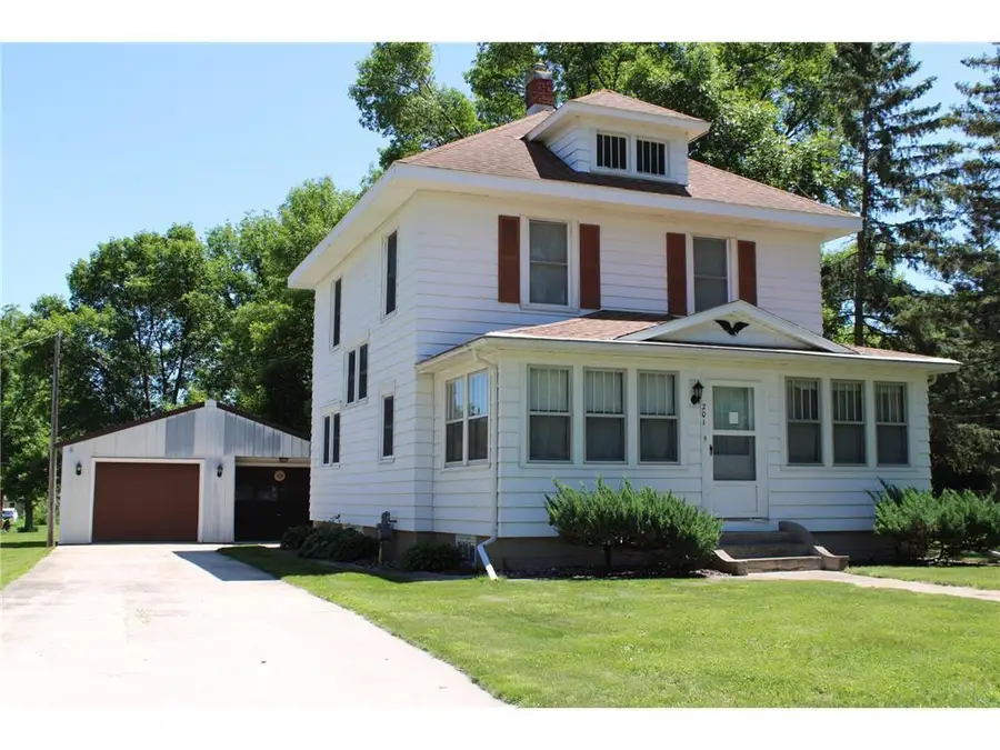 201 3rd Street Se, Renville, MN 56284 - #2