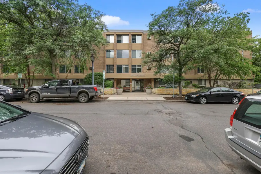 1770 Bryant Avenue S #109, Minneapolis, MN 55403 - #2