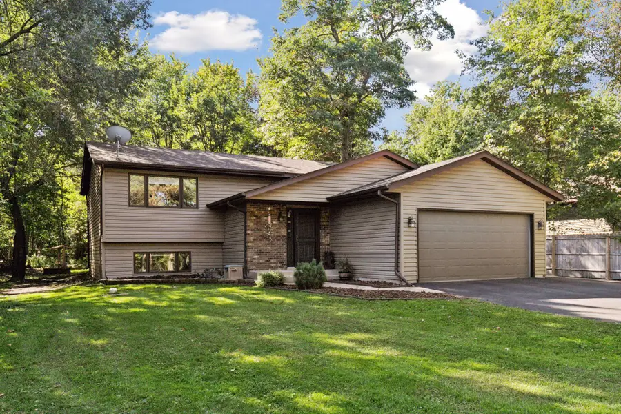 6924 230th Avenue Ne, Stacy, MN 55079 - Image #2