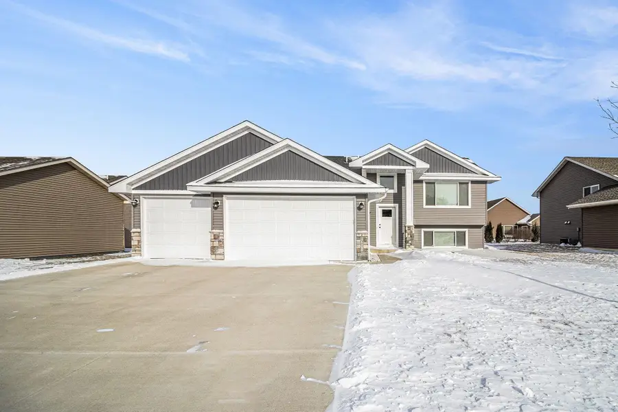 1211 Olivia Street Se, New Prague, MN 56071 - #2