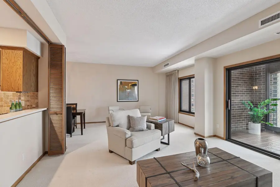 1235 Yale Place #908, Minneapolis, MN 55403 - Image #2