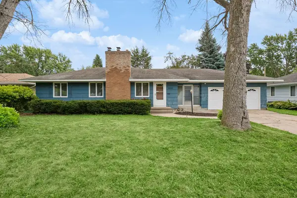 10013 Fremont Avenue S, Minneapolis, MN 55431