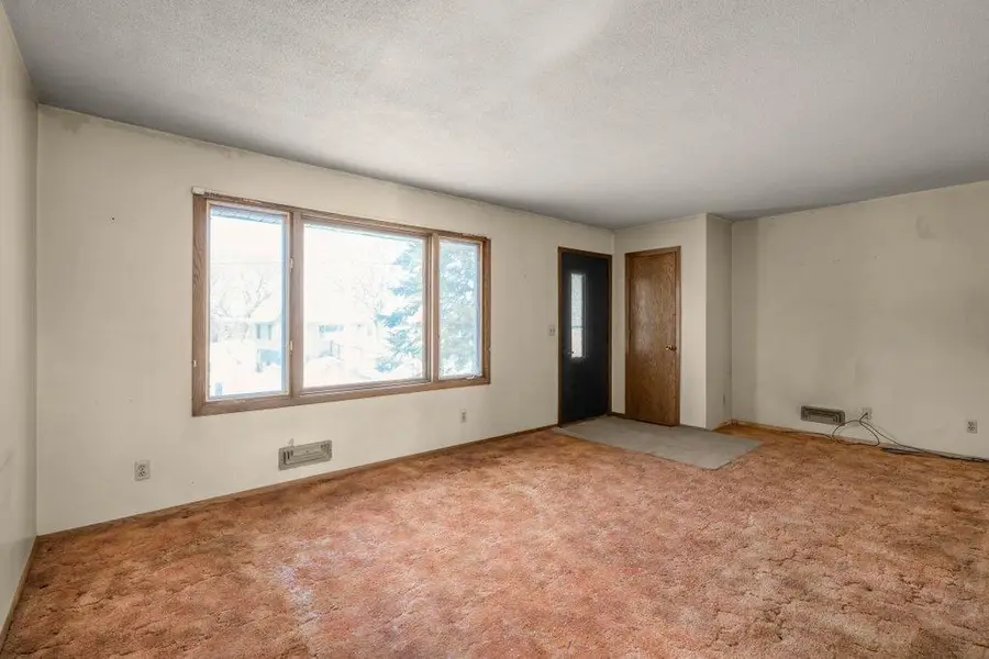 4709 Hampton Road, Mound, MN 55364 - Image #2