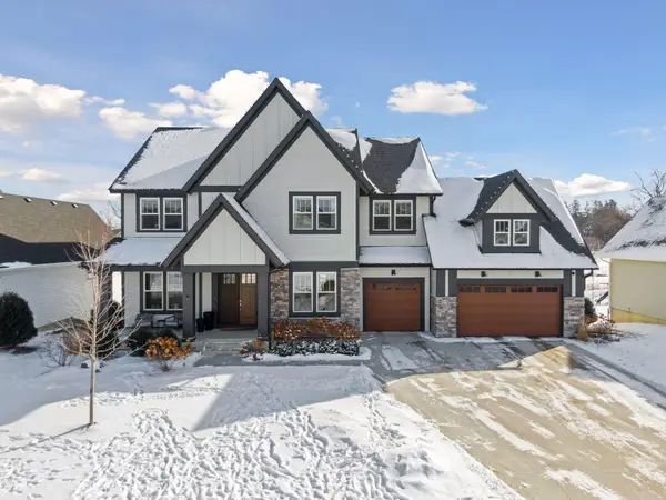 25025 Bentgrass Way, Shorewood, MN 55331