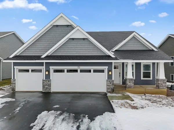 1916 Ironwood Drive, Carver, MN 55315