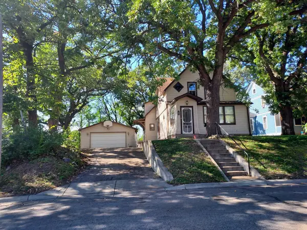 703 N 1st Street, Montevideo, MN 56265