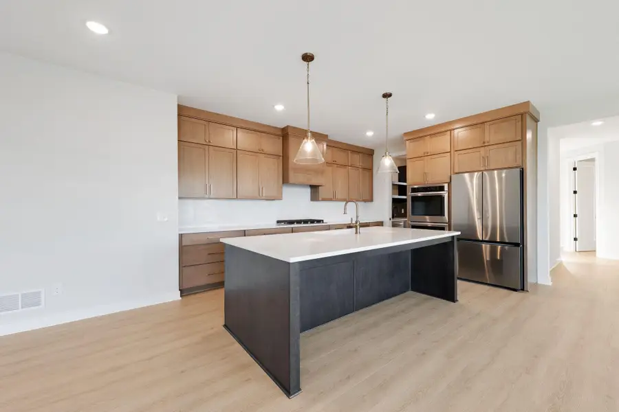 4835 128th Circle Ne, Blaine, MN 55449 - #3