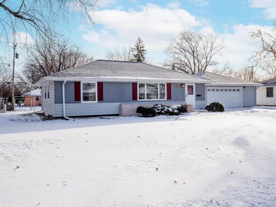 8849 Columbus Avenue S, Bloomington, MN 55420 - #3