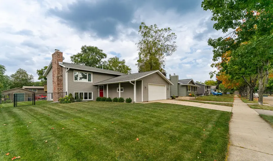 609 17th Street Se, Rochester, MN 55904 - #3