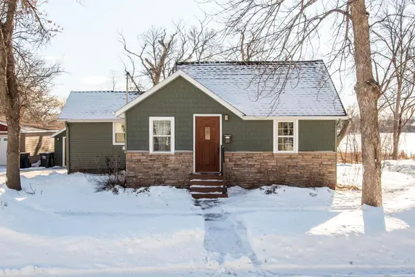 111 W 4th Street, Morris, MN 56267