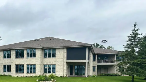 410 W Lake Drive #204, Detroit Lakes, MN 56501