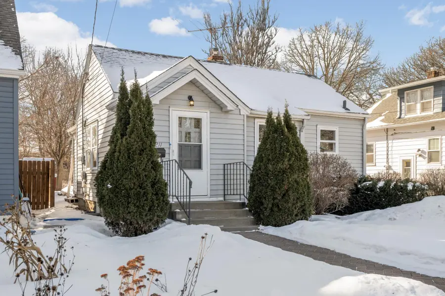 1211 Dwane Street, South Saint Paul, MN 55075 - #2