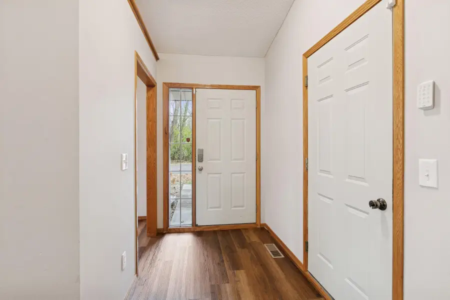 10511 Redwood Street Nw, Coon Rapids, MN 55433 - #2