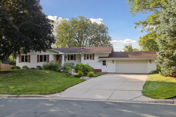 3709 W 104th Street, Bloomington, MN 55431