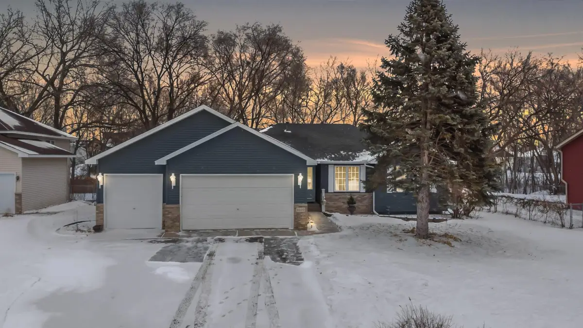 6600 Founders Parkway, Brooklyn Park, MN 55445 - Image #1