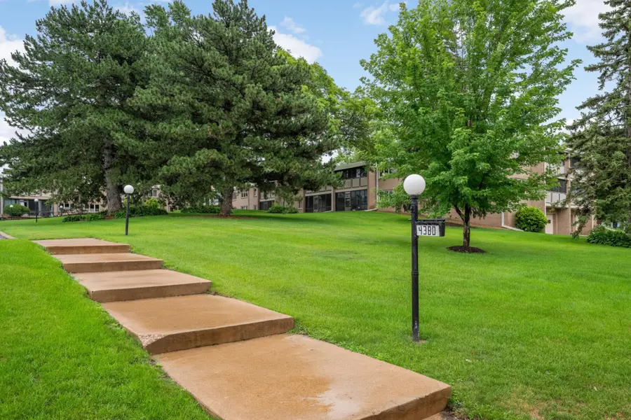 4380 Brookside Court #118, Edina, MN 55436 - #3